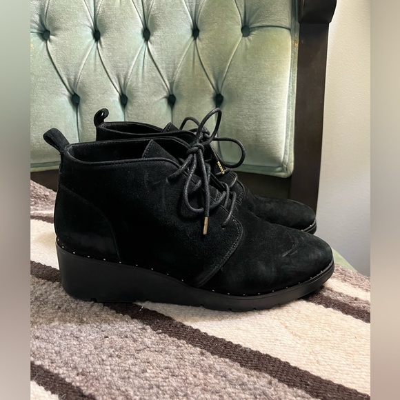Steven by Steve Madden Bart lace up suede ankle boots 2” wedge heel size 8.5 - Picture 2 of 10